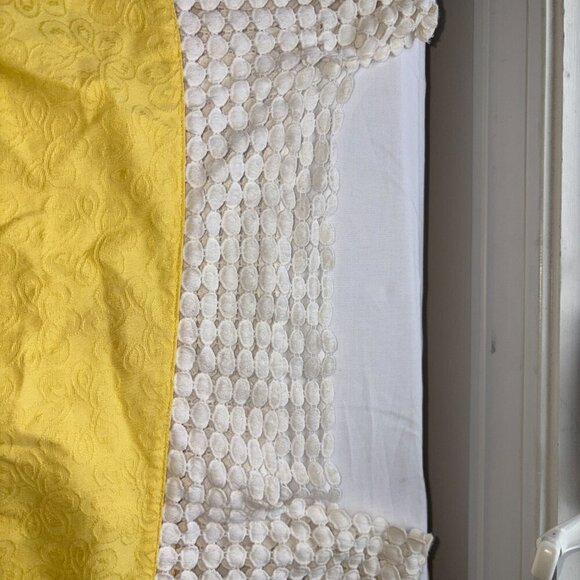 Lilly Pulitzer Bees Knees Tunic Jacquard Top in Lemon Sorbet Size 10 - Picture 7 of 14